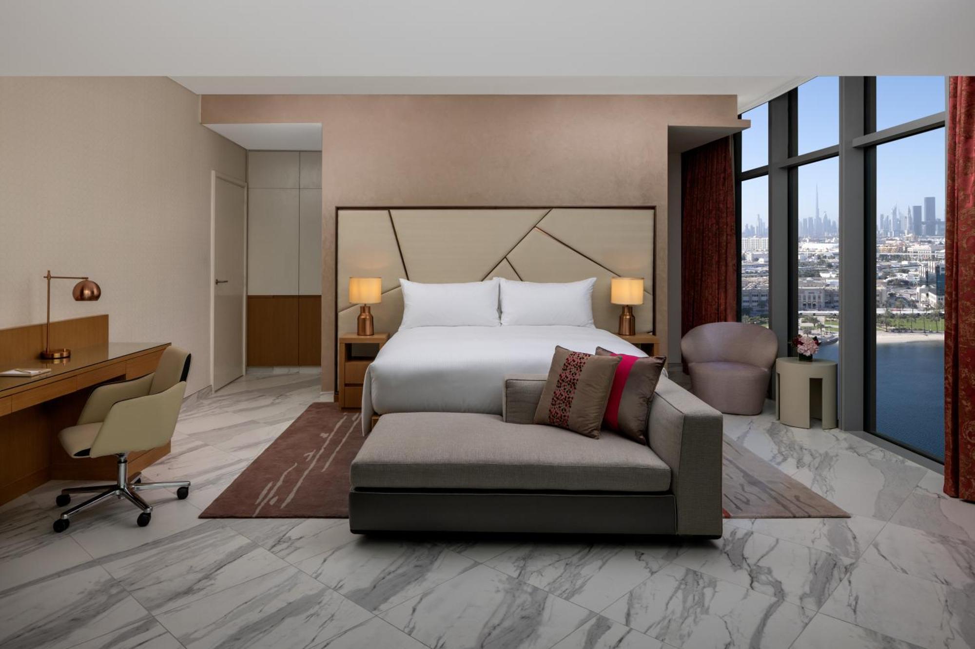 Hilton Dubai Creek Hotel & Residences Bagian luar foto