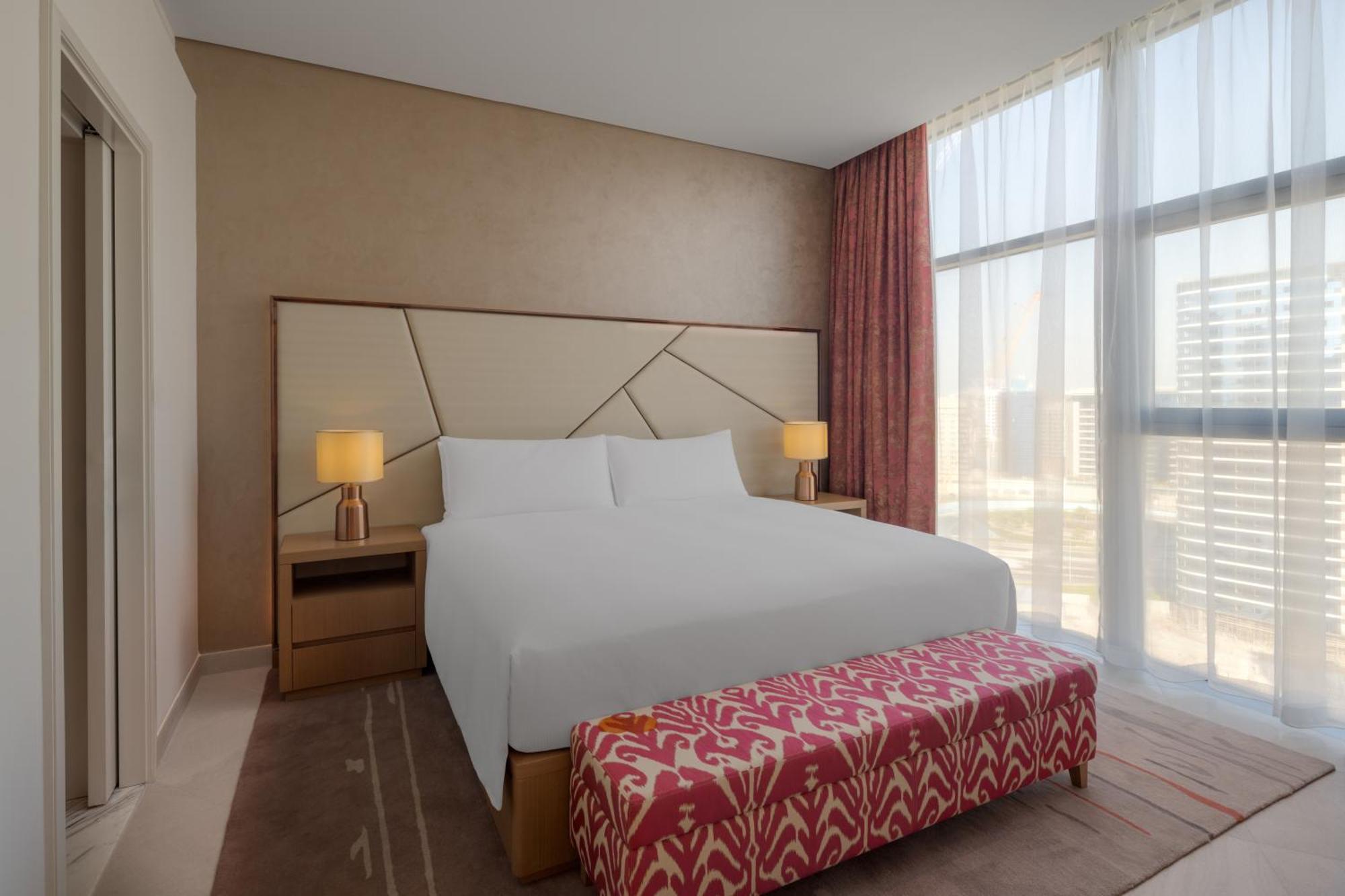Hilton Dubai Creek Hotel & Residences Bagian luar foto
